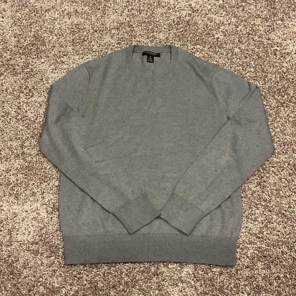 Banana Republic Men's Light Gray Crewneck Sweater, Size S - Picture 1 of 5
